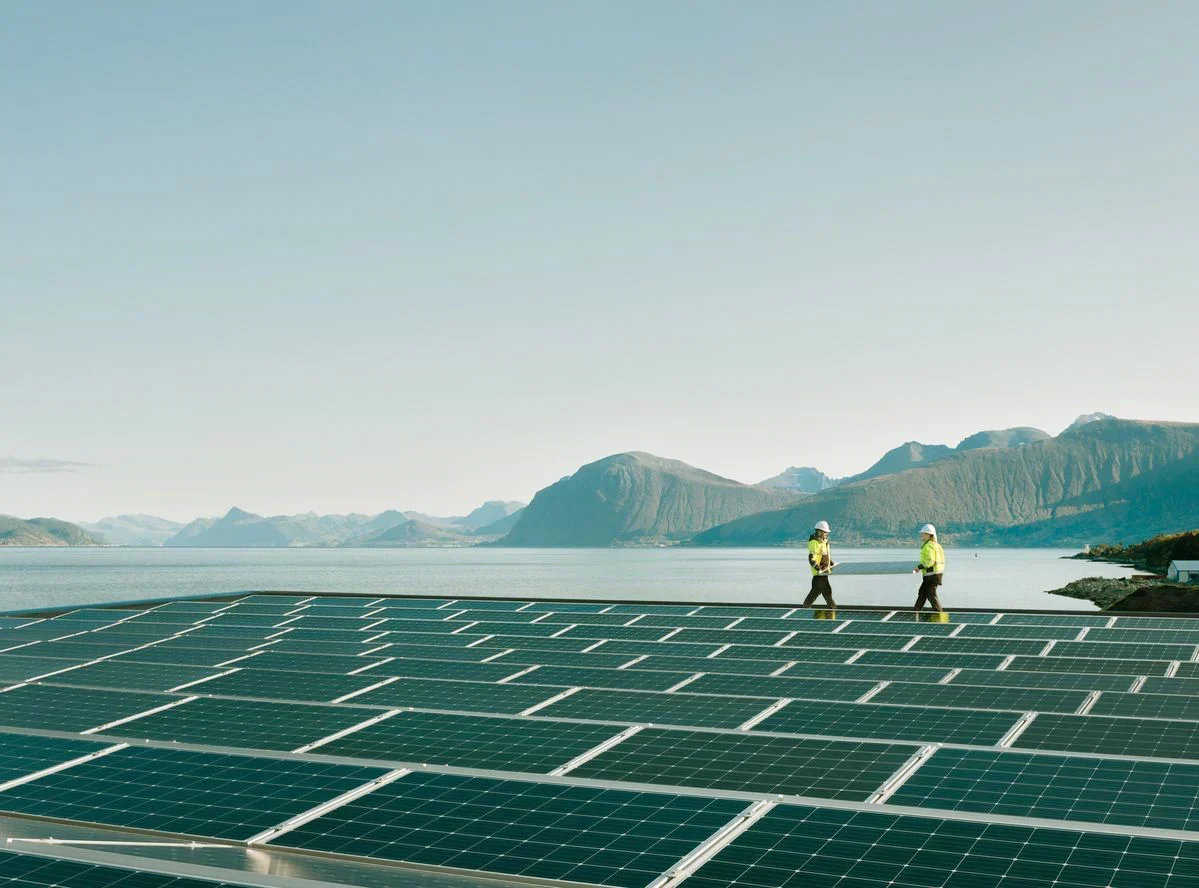 Impianto fotovoltaico inserito nel paesaggio